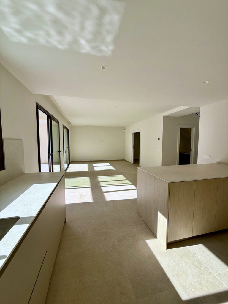 Offene Küche mit Wohnzimmer